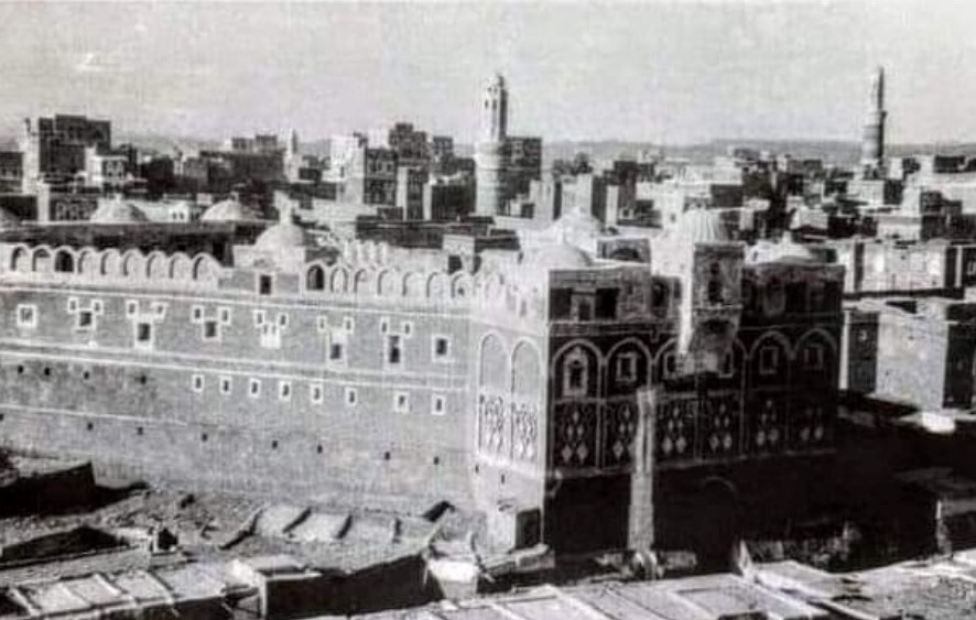 صنعاء أول بنك في الجزيرة العربية (أرشيف)