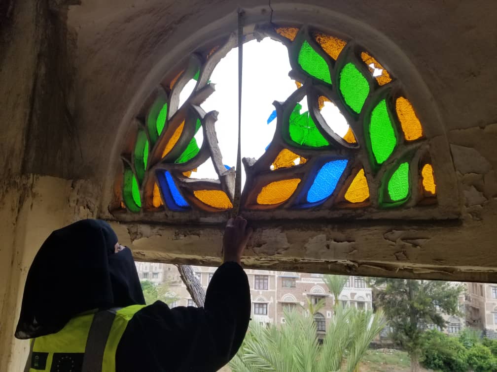 إلهام وفن القمريات